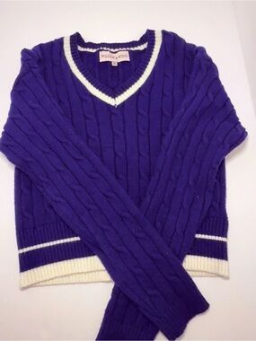 Willow & Wind Cable Knit V-Neck Sweater Size M